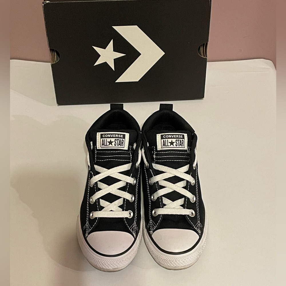 Cute converse high top sneakers